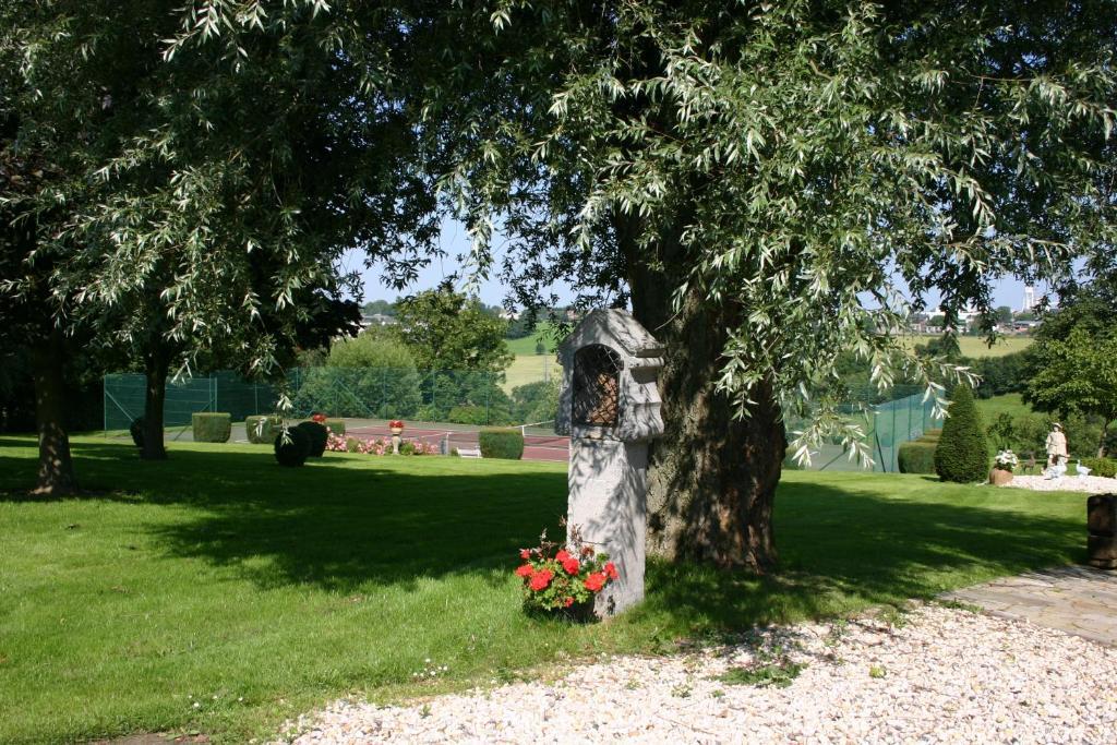 B&B Aux Beaux Buis Blegny Экстерьер фото