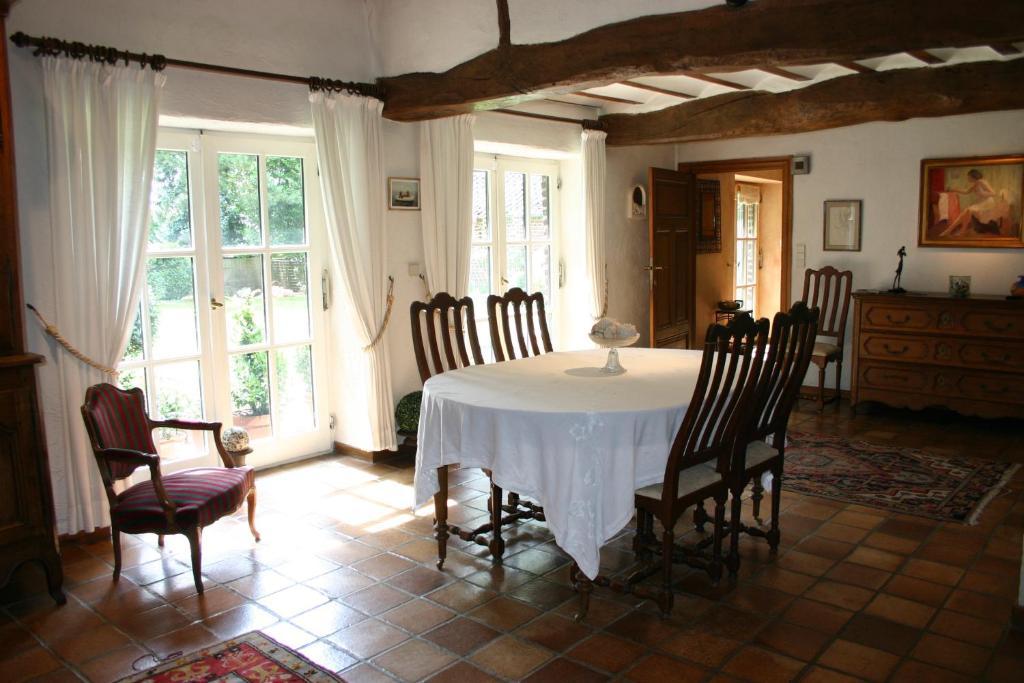 B&B Aux Beaux Buis Blegny Экстерьер фото